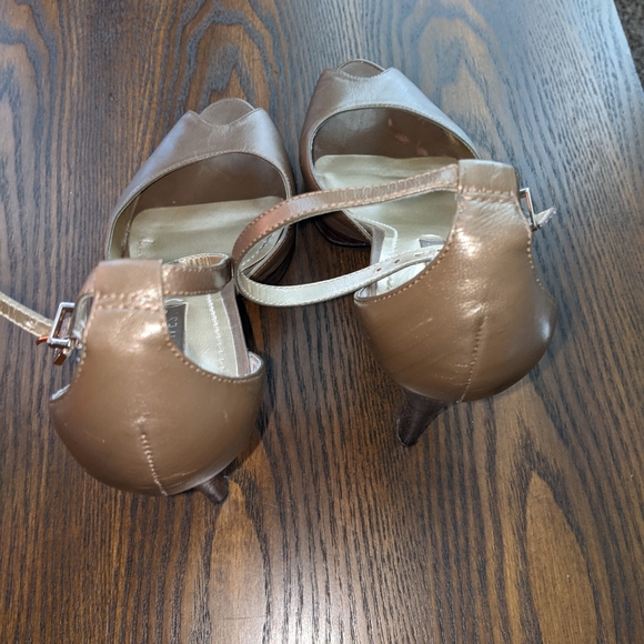 Nine West peep toe heels 7.5M - Picture 7 of 10